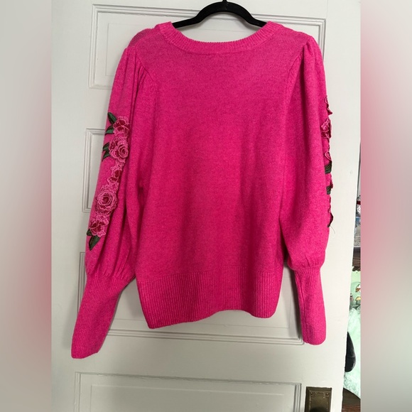 CeCe Balloon/Puff Sleeve Embroidered Flowers Sweater Size Large Pink NWOT - Picture 6 of 6